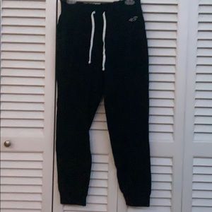 Black Hollister sweatpants